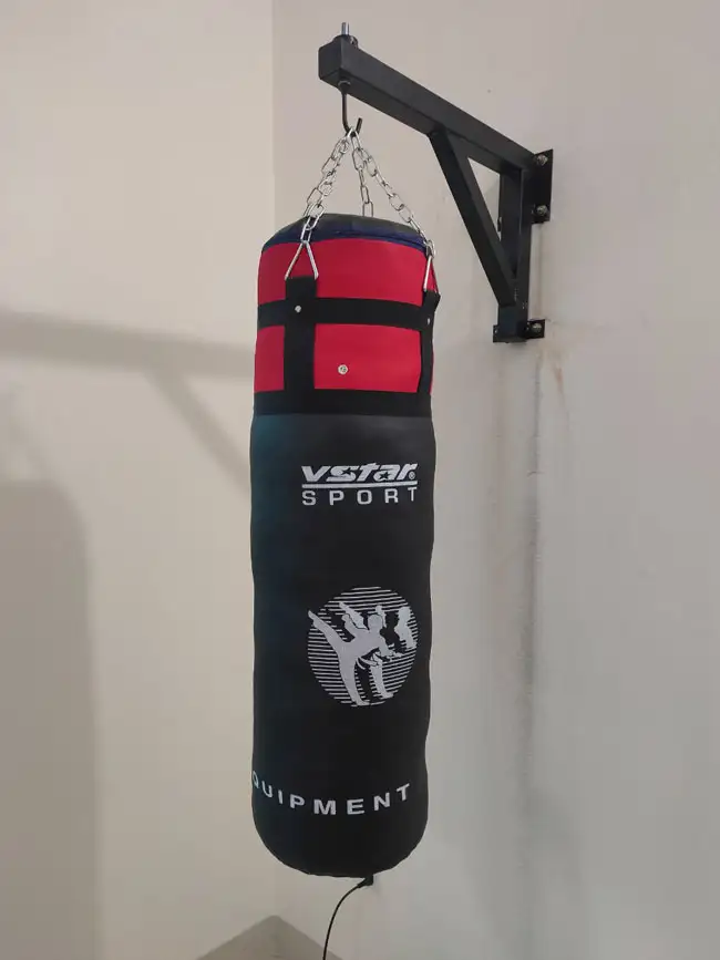 Bao cát đấm bốc Star Sport màu đỏ đen