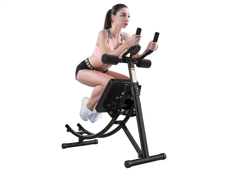 tập luyện với máy tập cơ bụng