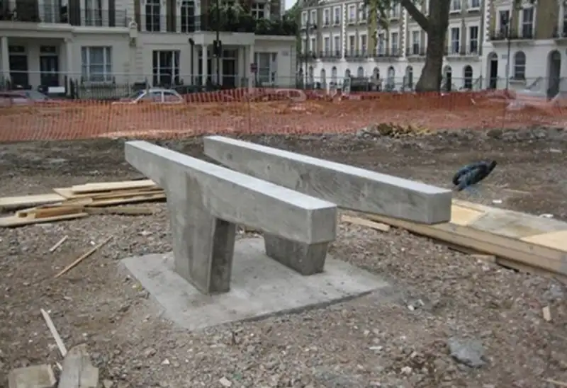 Đổ khuôn chân bàn bóng bàn